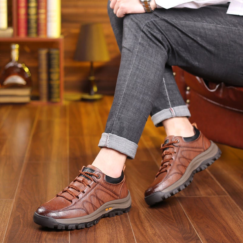 Chaussure décontractée pour hommes en cuir véritable et semelle traitée - Comfort Stride